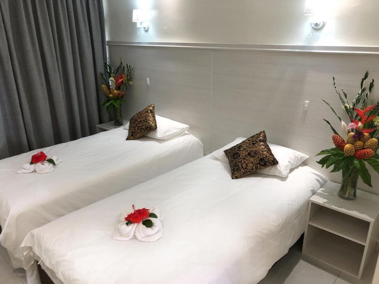 Central Bay Motel Порт-Вила Экстерьер фото