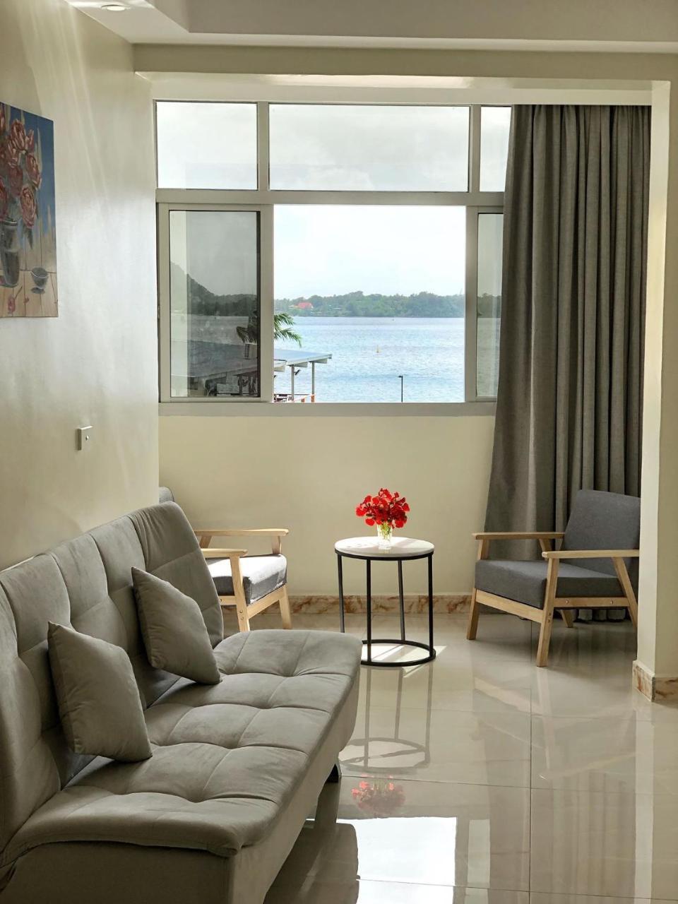 Central Bay Motel Порт-Вила Экстерьер фото